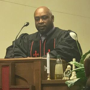 Meet your Posher, Lee